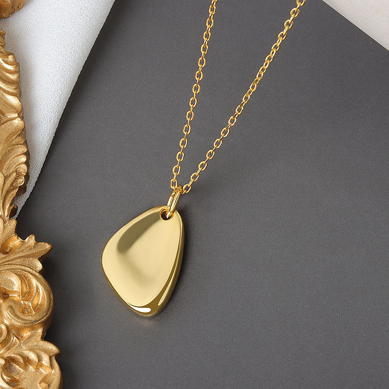 Collar Minimalista de Triángulo de Plata para Mujeres - Regalo
